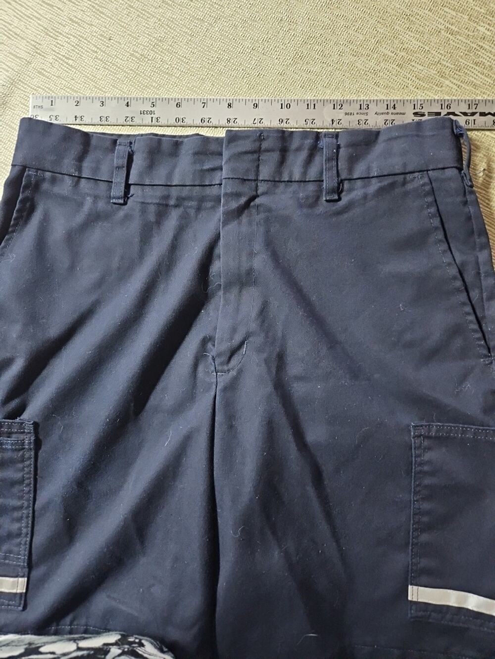 Utility Delivery Reflective Stripe Shorts - Navy Blue